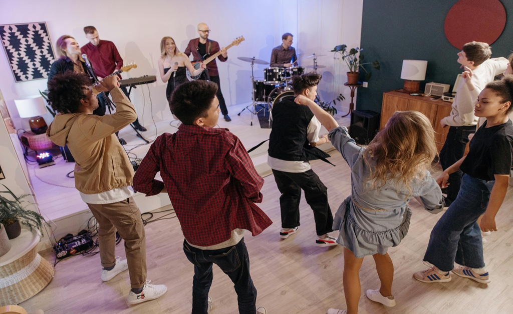 Kids Interested in Music and Dance From an Early Age